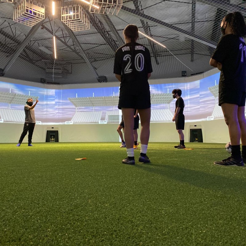 COPA STC - Image of a group of youth players during a training in the skills.lab Arena