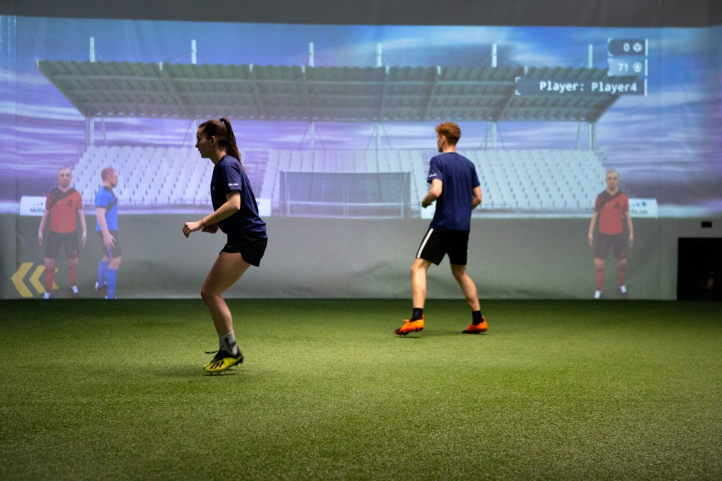 Image showing two players at the skills.lab Arena in Wundschuh