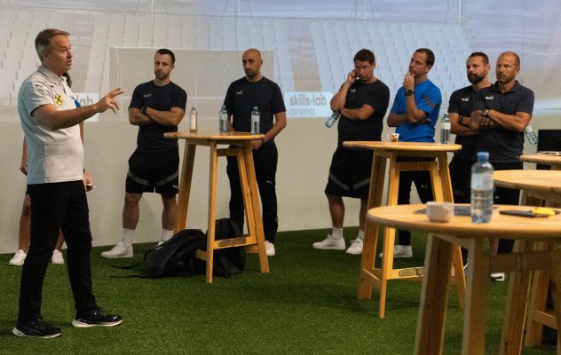UEFA-Pro-Diplom-Kurs des ÖFB zu Gast im skills.lab Wundschuh